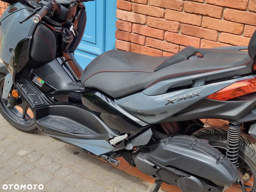 Yamaha X-max - 3