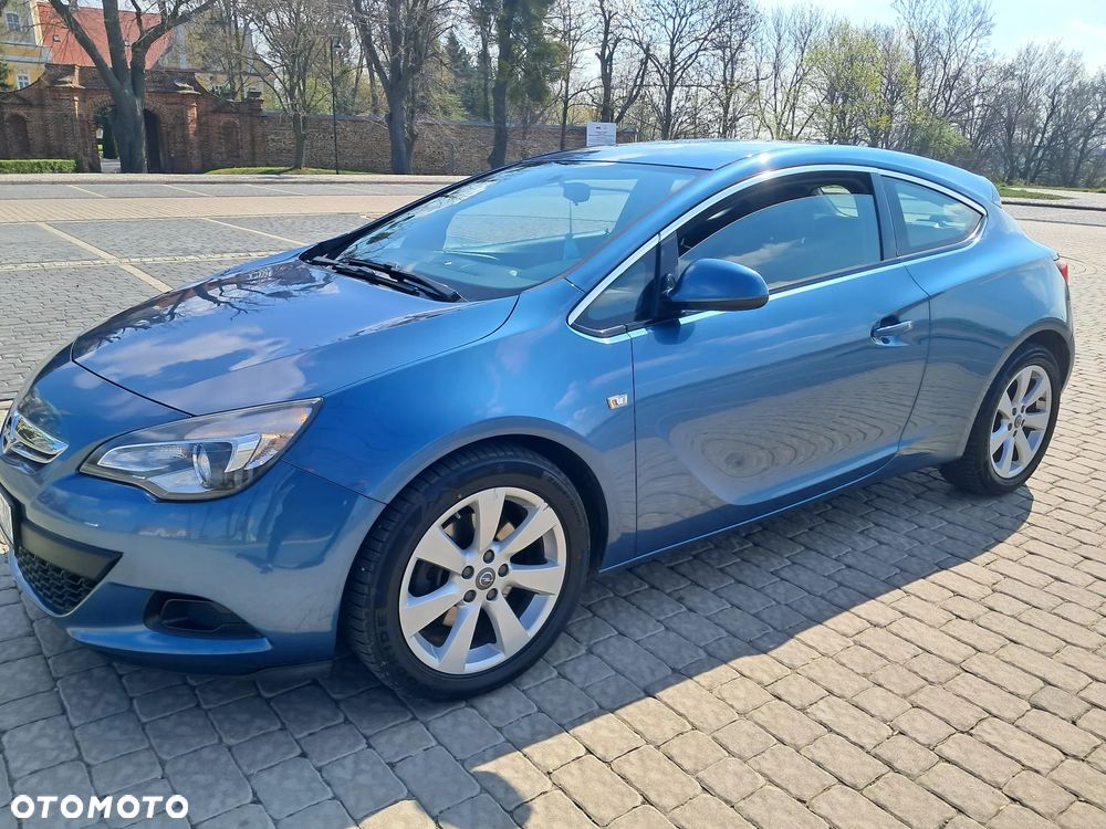 Opel Astra 1.4 Turbo Edition - 2