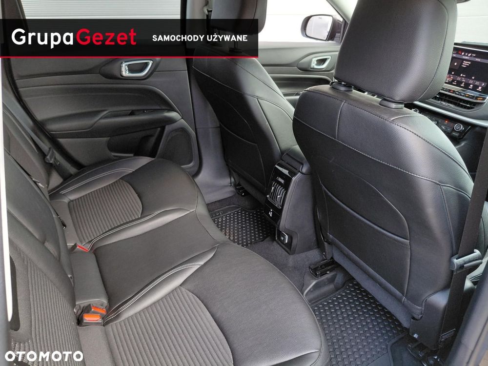Jeep Compass - 9