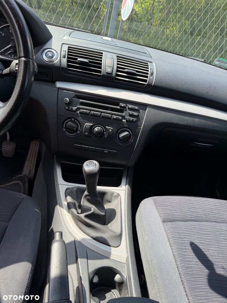 BMW Seria 1 116i - 5