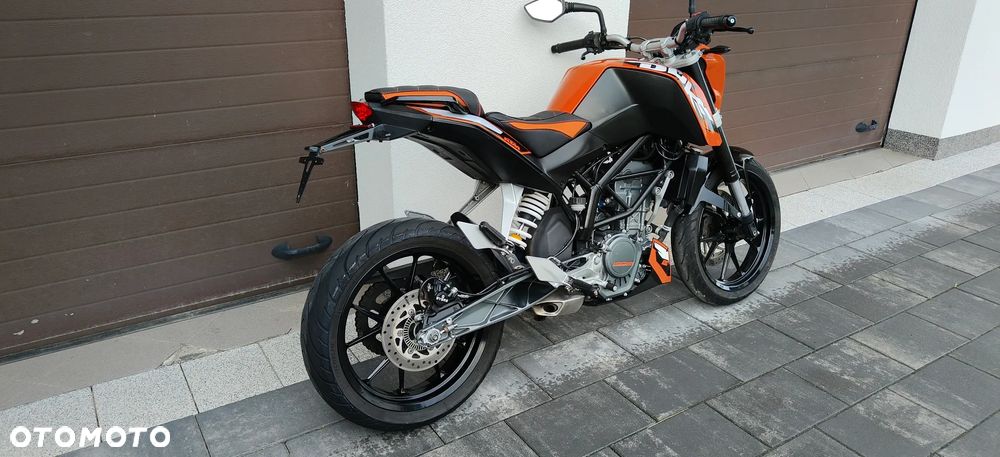 KTM Duke 125 - 13