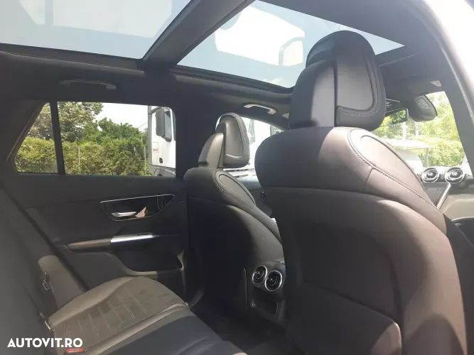 Mercedes-Benz GLC 300 de 4MATIC - 15