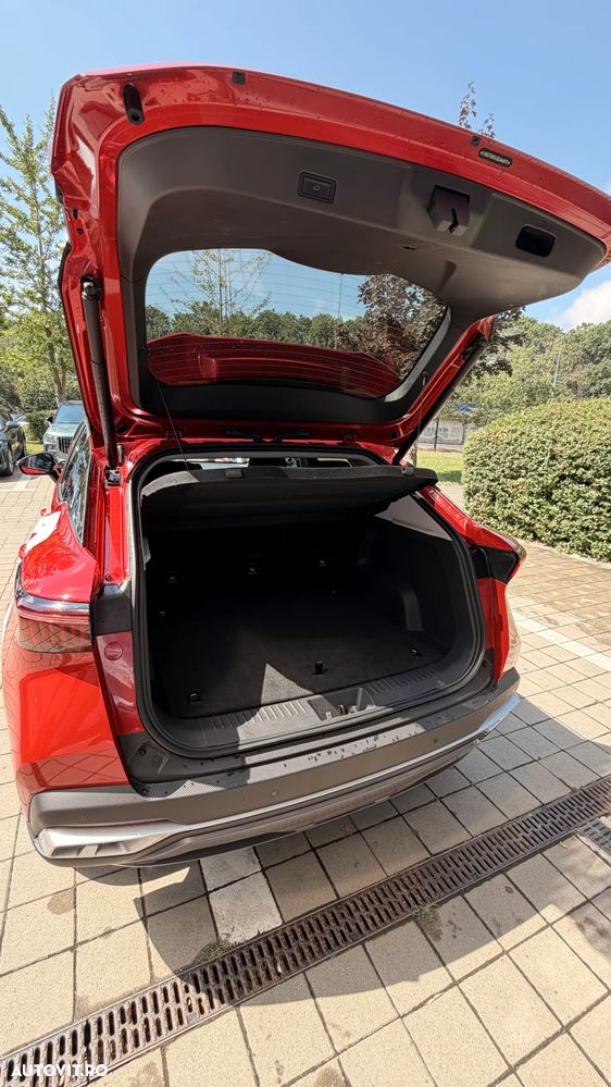 Omoda 5 1.5 TGDI 1DHT HEV Premium - 23