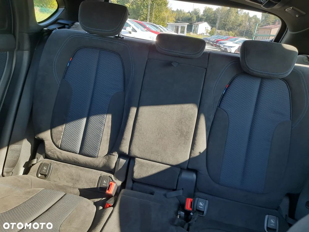 BMW Seria 2 218d M Sport - 32