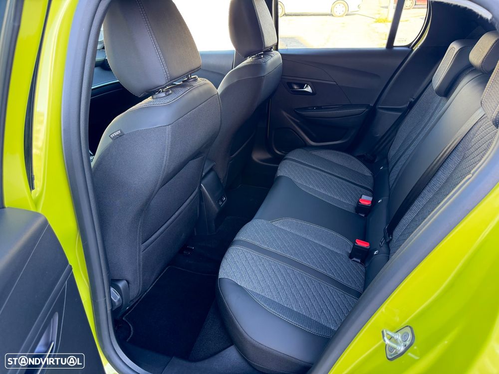 Peugeot e-208 50 kWh Allure - 24