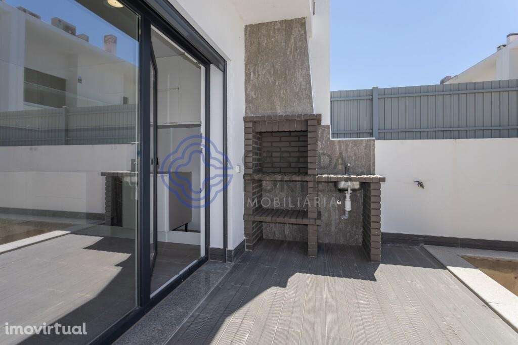 Sonhe Grande, Viva Melhor: Moradia T4 com Piscina em Alcochete - Grande imagem: 3/45