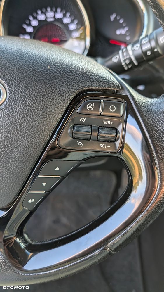Kia Ceed 1.6 CRDi XL - 19