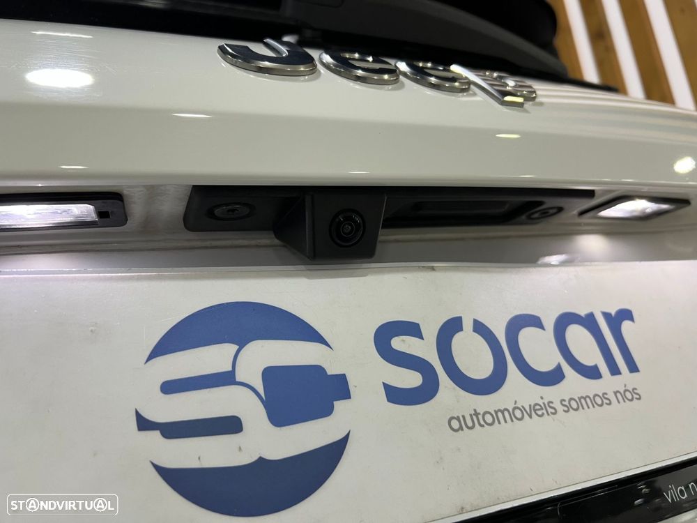 Jeep Avenger 1.2 GSE T3 Summit - 12