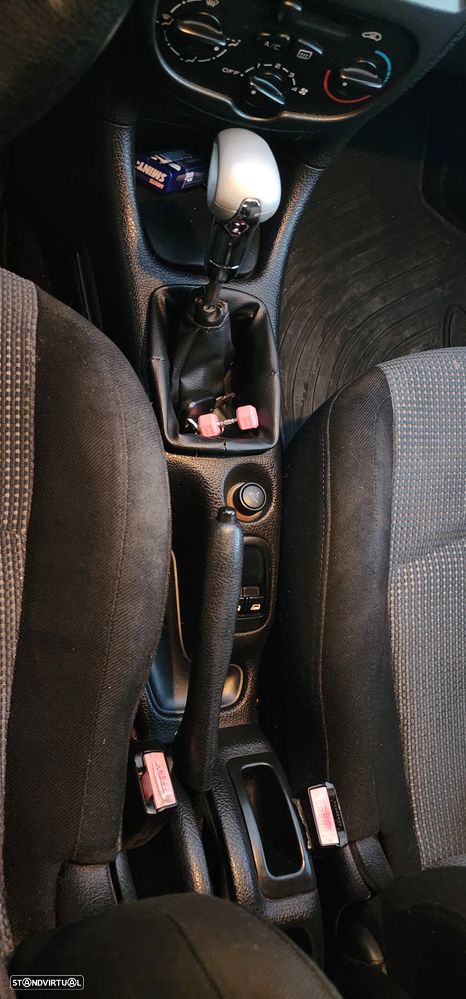 Peugeot 206 1.4 HDi XT - 11