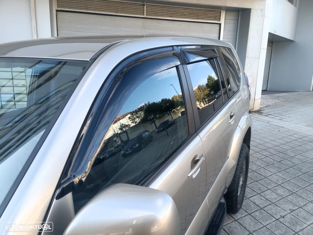 Toyota Land Cruiser D-4D Executive - 13