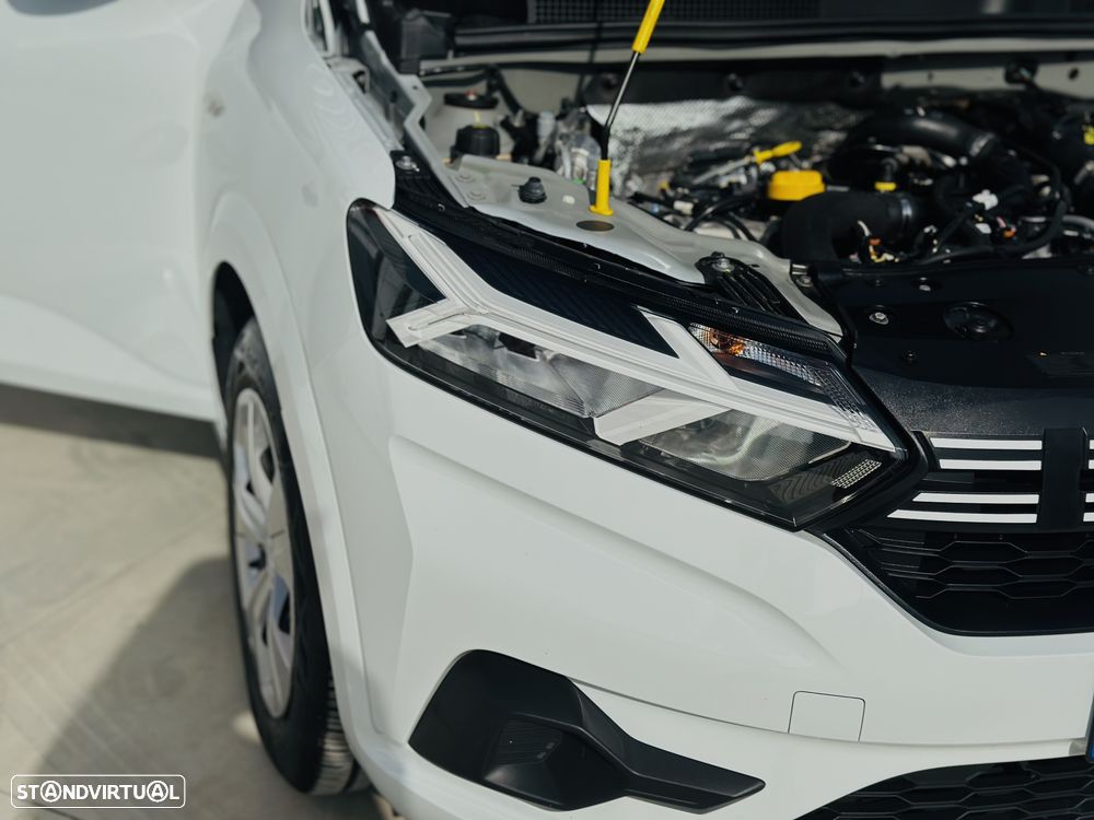 Dacia Sandero - 5