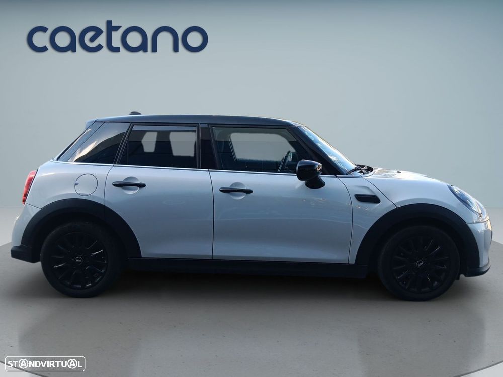 MINI 5 Portas Cooper Auto - 9