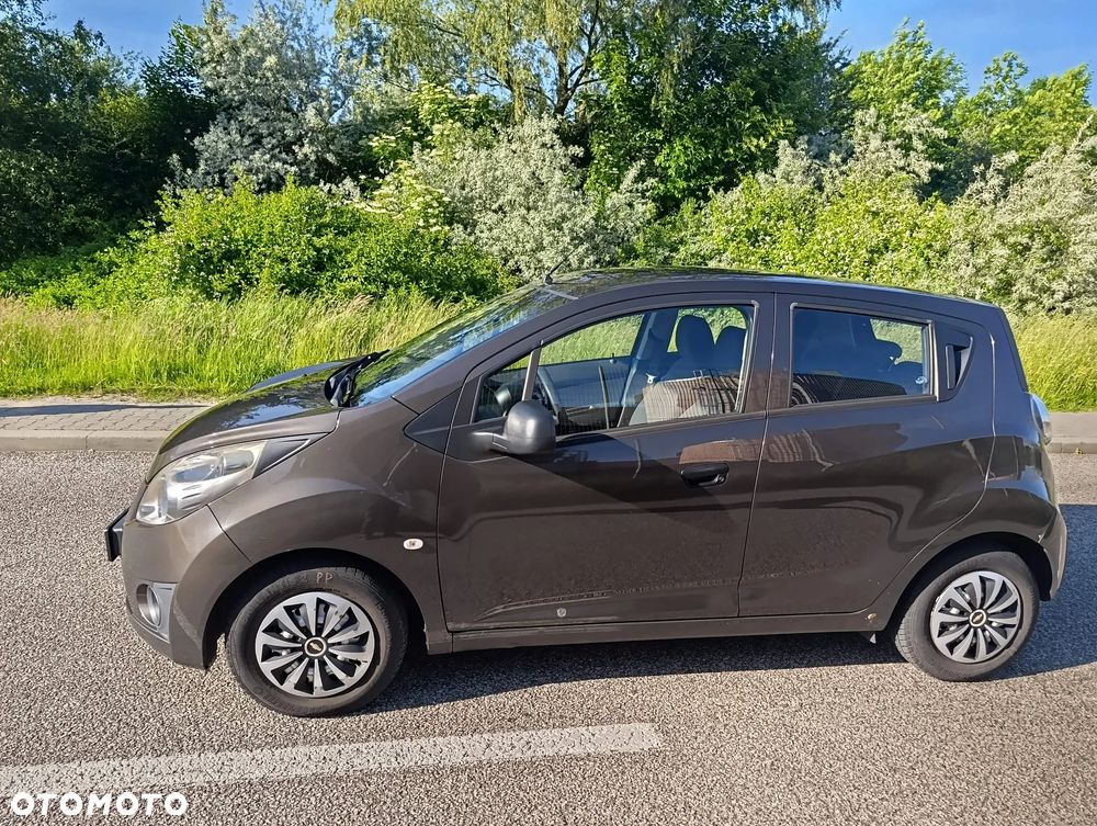 Chevrolet Spark - 2