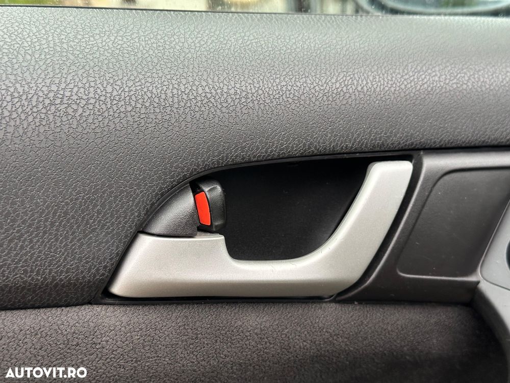 Honda Accord 2.0 Elegance - 21