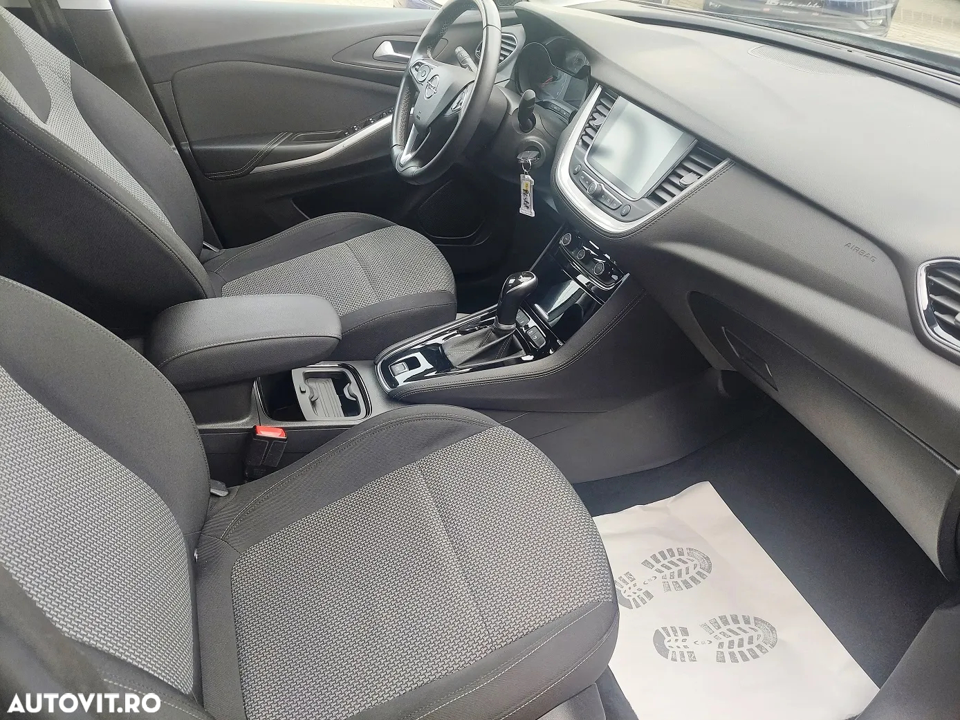 Opel Grandland X 1.2 Turbo START/STOP Aut. 2020 - 12
