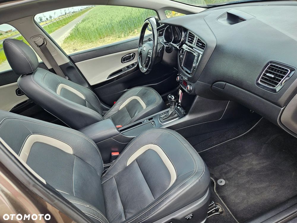 Kia Ceed 1.6 GDI DCT Platinum Edition - 16