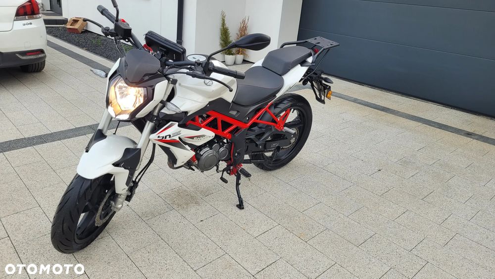 Benelli BN 125 - 2