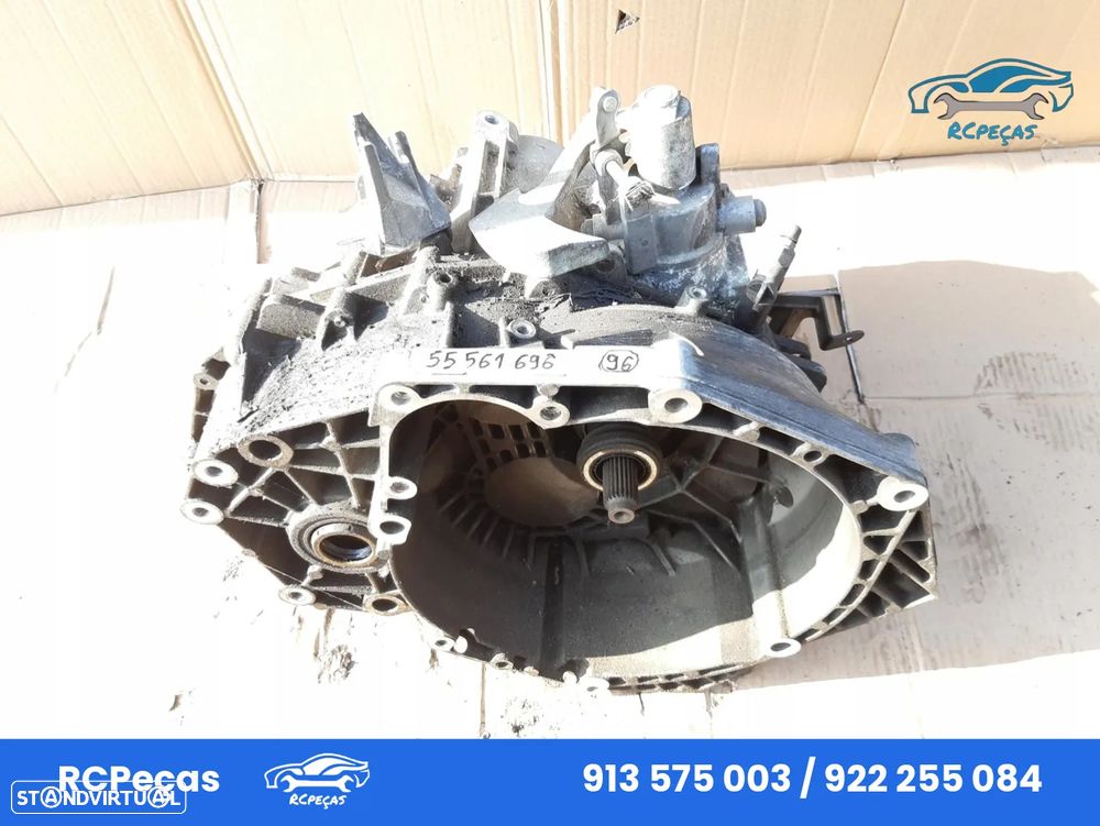 Caixa 6 Velocidades Manual 55561696 GM Opel Insignia A 2.0 CDTI - 1