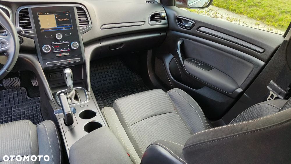 Renault Megane 1.5 dCi Intens EDC - 25