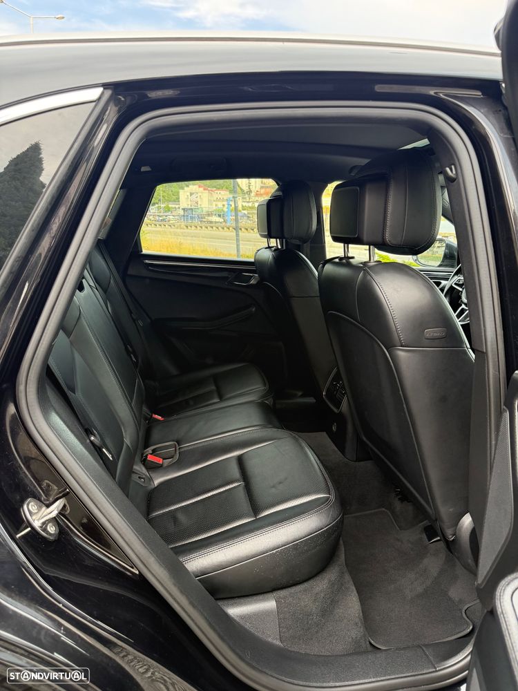 Porsche Macan S - 7