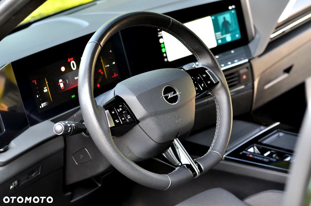 Opel Astra 1.2 T GS S&S - 20