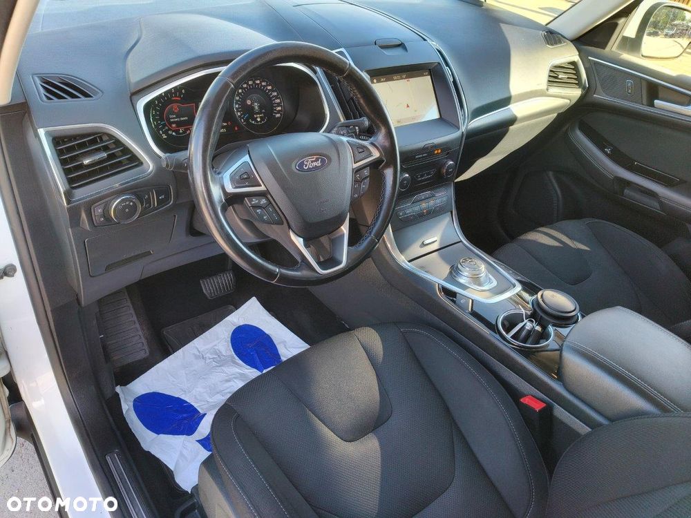 Ford S-Max 2.0 EcoBlue Titanium - 20