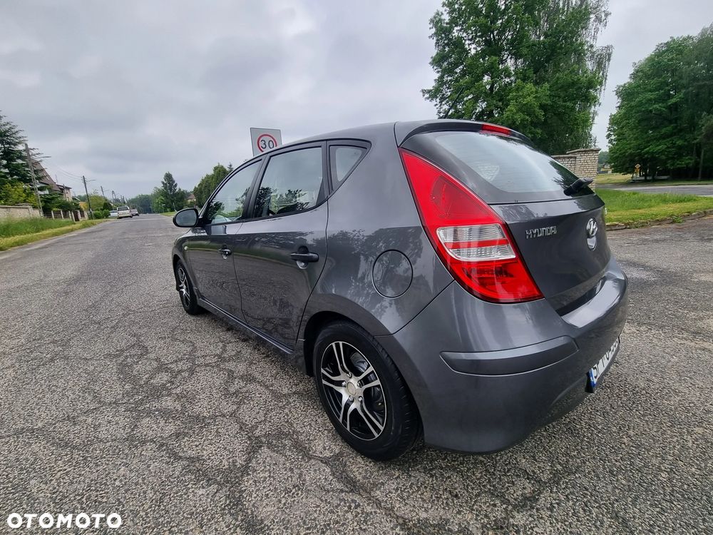 Hyundai i30 1.4 Comfort - 16