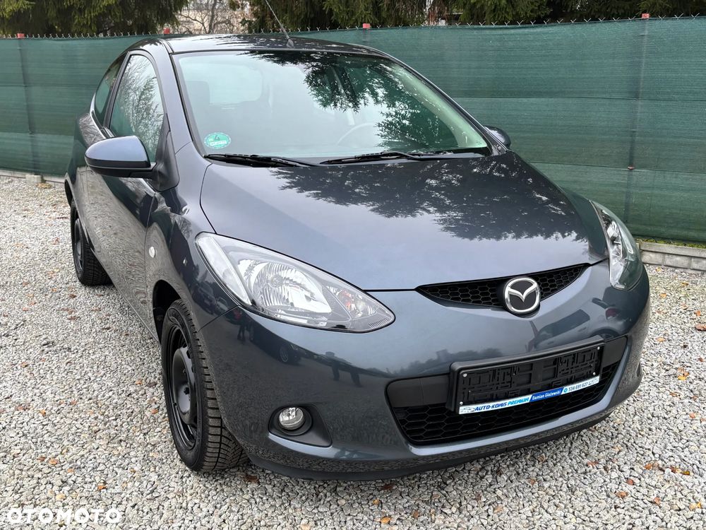 Mazda 2 - 18