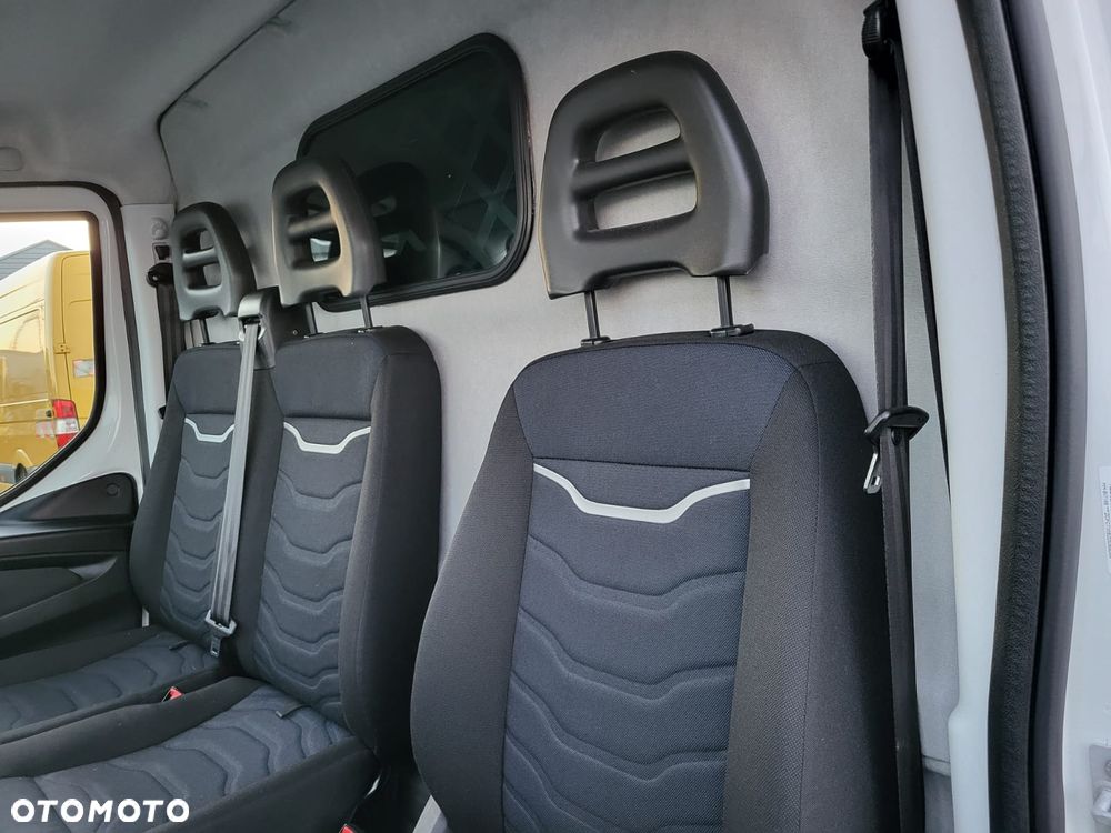 Iveco DAILY 35 S 16 MAXI-HAK 3500 KG-KLIMA-4 SZTUKI - ŁADNY - 23