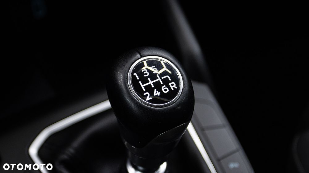 Ford Focus 1.0 EcoBoost Trend Edition - 17