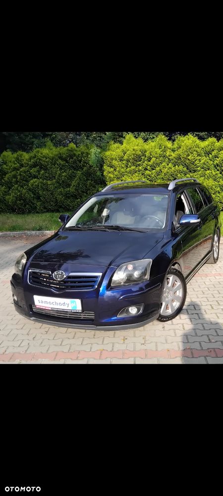 Toyota Avensis 2.0 VVT-i Combi Edition - 1