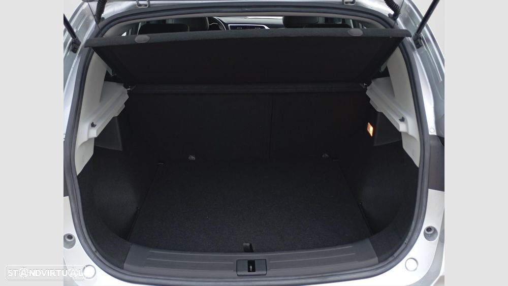 MG ZS EV 72.6 kWh Luxury OBC 11 kW - 16