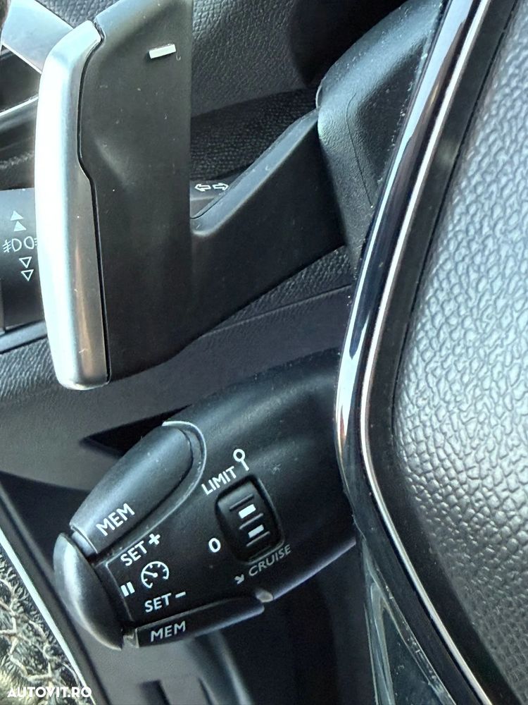 Peugeot 3008 BlueHDi 120 EAT6 Stop & Start Business Line - 14