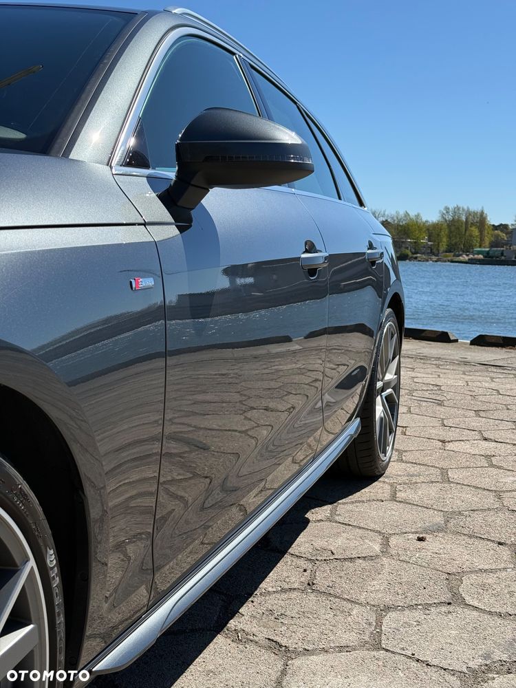 Audi A4 Avant 35 TDI S tronic S line - 35