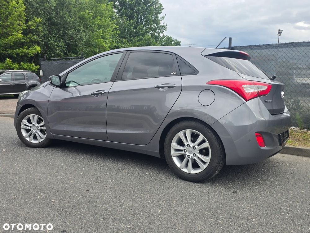 Hyundai i30 1.6 Style - 6
