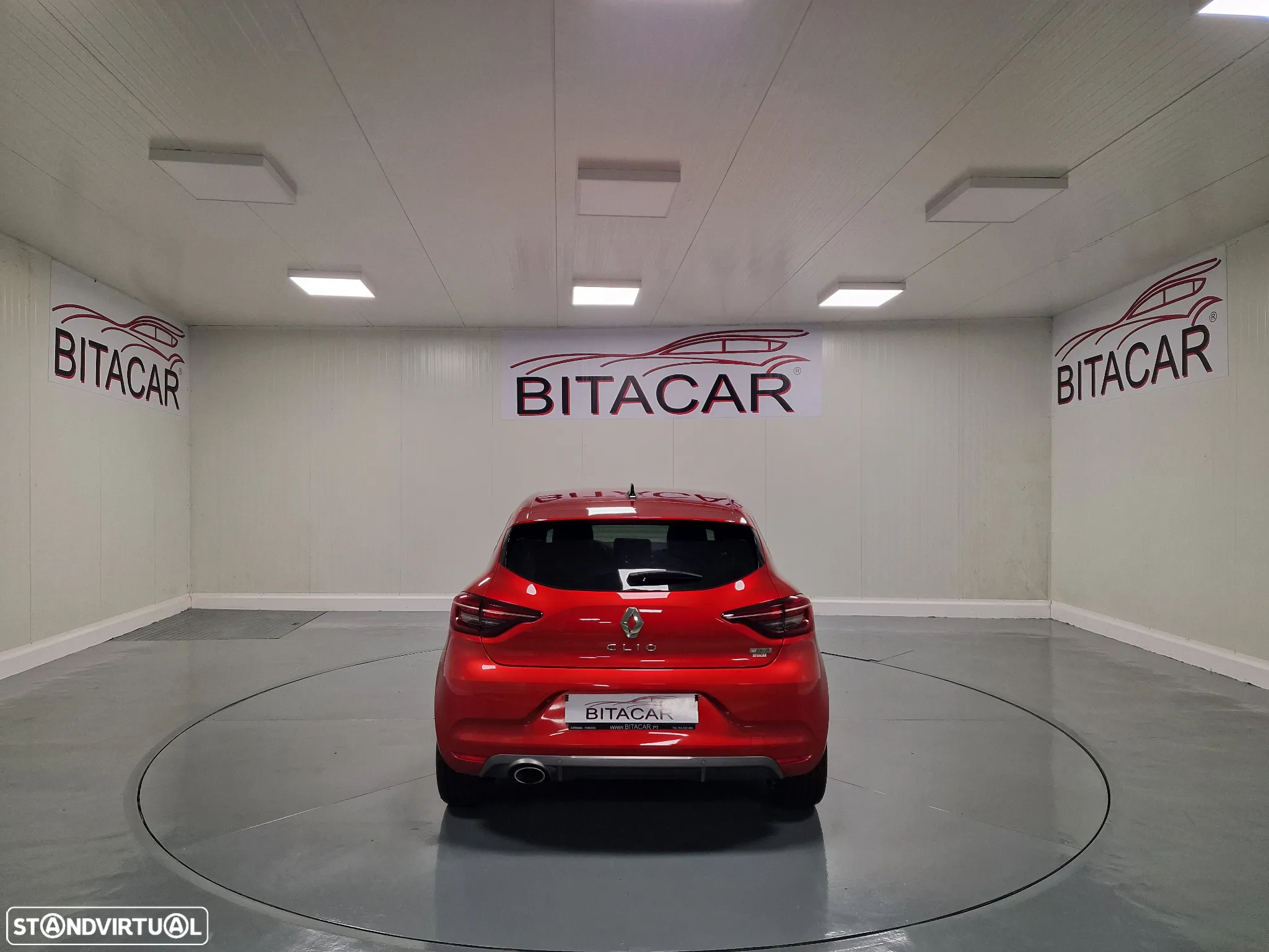 Renault Clio 1.5 Blue dCi RS Line - 23