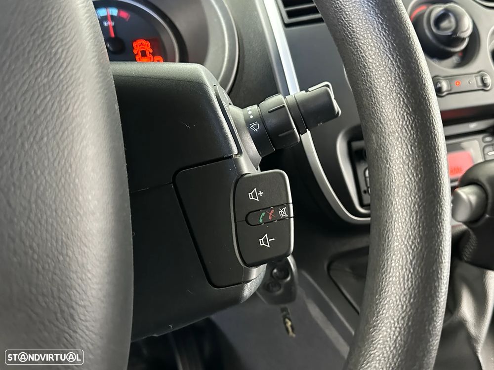 Renault KANGOO Z.E. 33 KW - IVA DEDUTIVÉL - BATERIAS PRÓPRIAS - 24