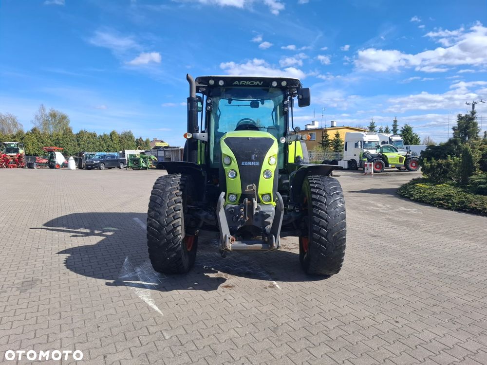 Claas ARION 650 - 1