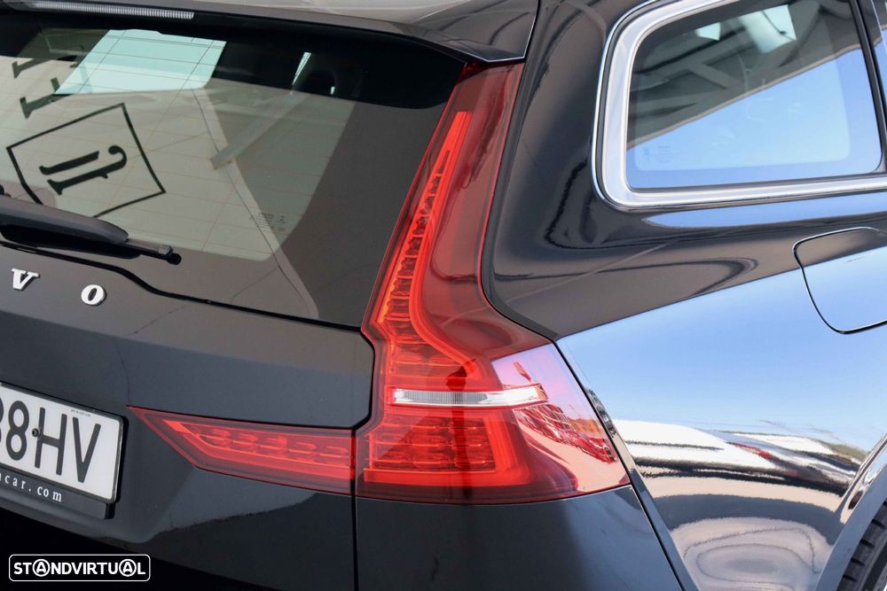 Volvo V60 2.0 T6 AWD TE Plus Bright - 9
