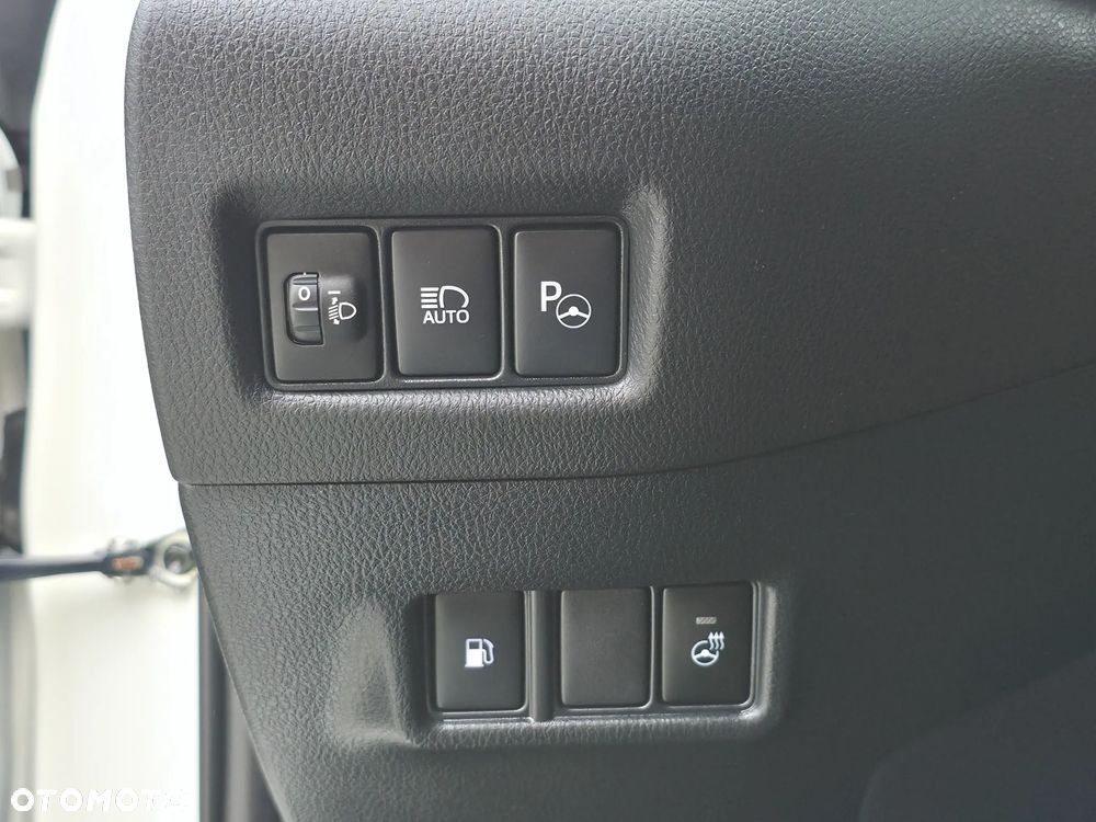 Toyota C-HR Lounge - 15