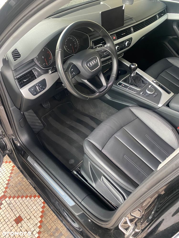 Audi A4 Avant 2.0 TDI - 11