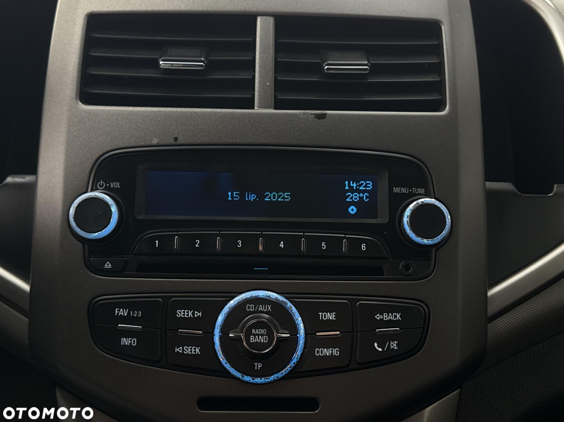Chevrolet Aveo 1.2 LS+ - 12