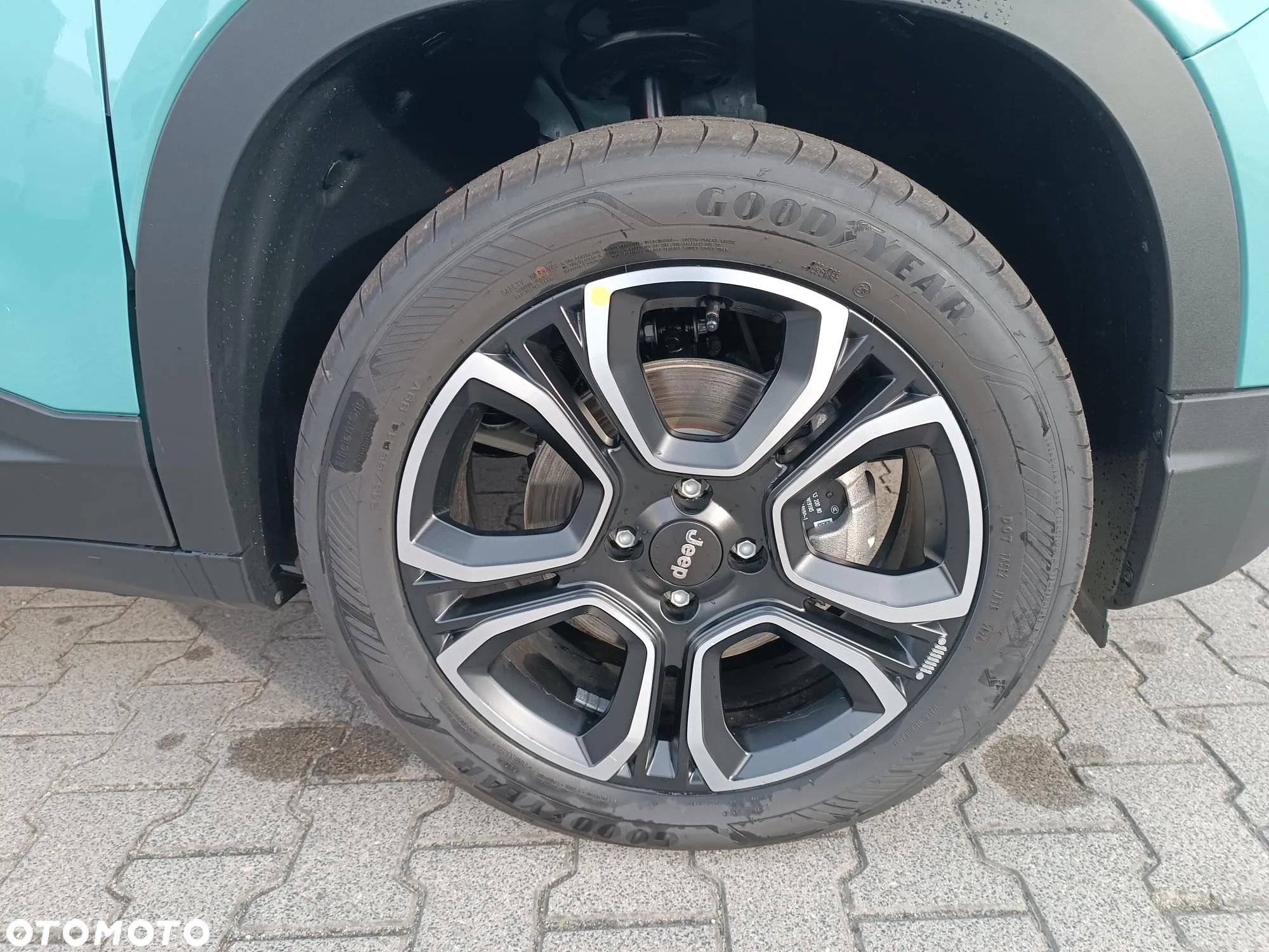 Jeep Avenger 1.2 T3 mHEV Altitude FWD eDCT6 - 21