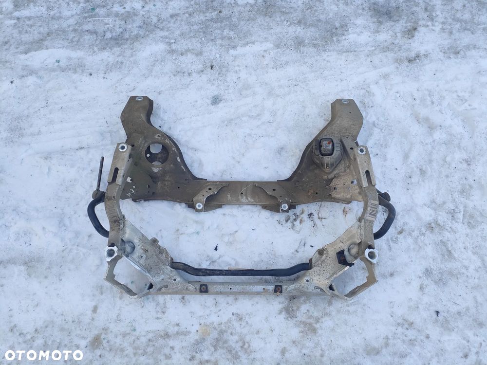 BMW E90 E91 LIFT 2.0B WÓZEK BELKA SANKI ZAWIESZENIA SILNIKA PRZÓD - 2