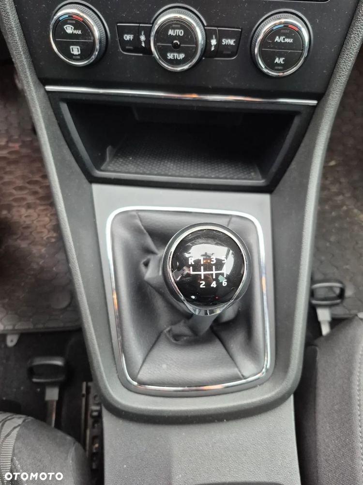 Seat Leon 1.6 TDI Ecomotive Style S&S - 9