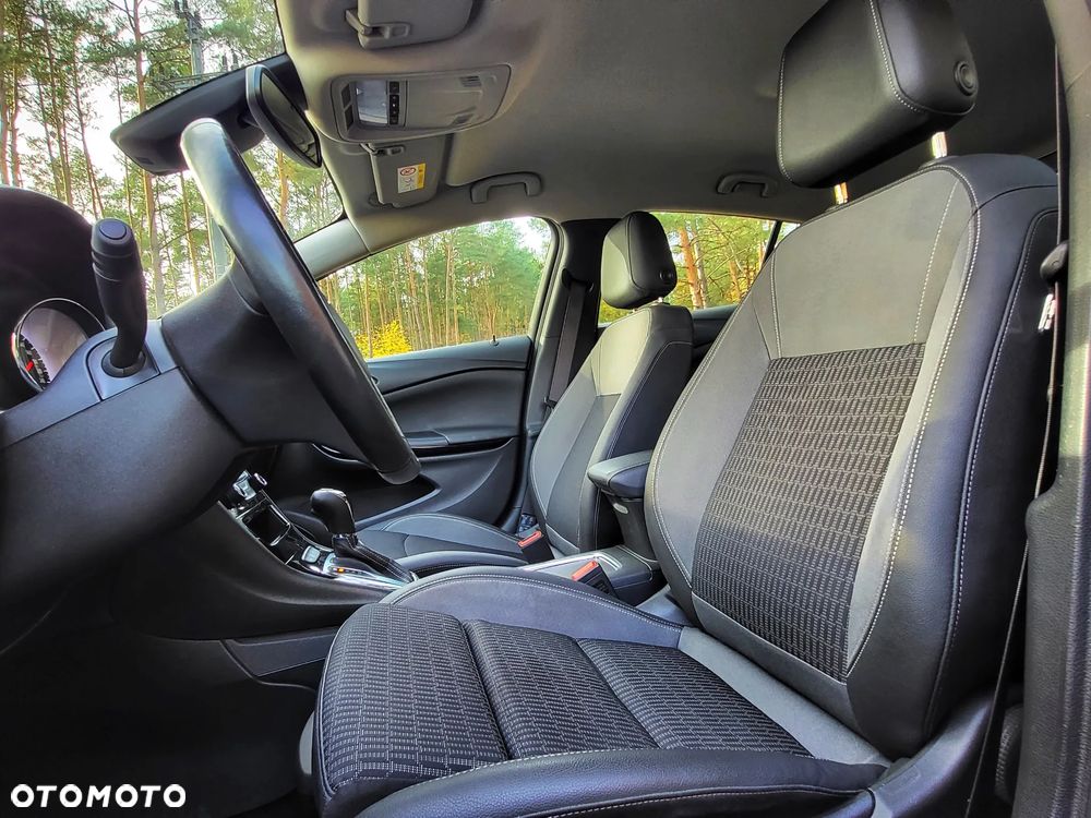 Opel Astra 1.4 T Elegance S&S - 9