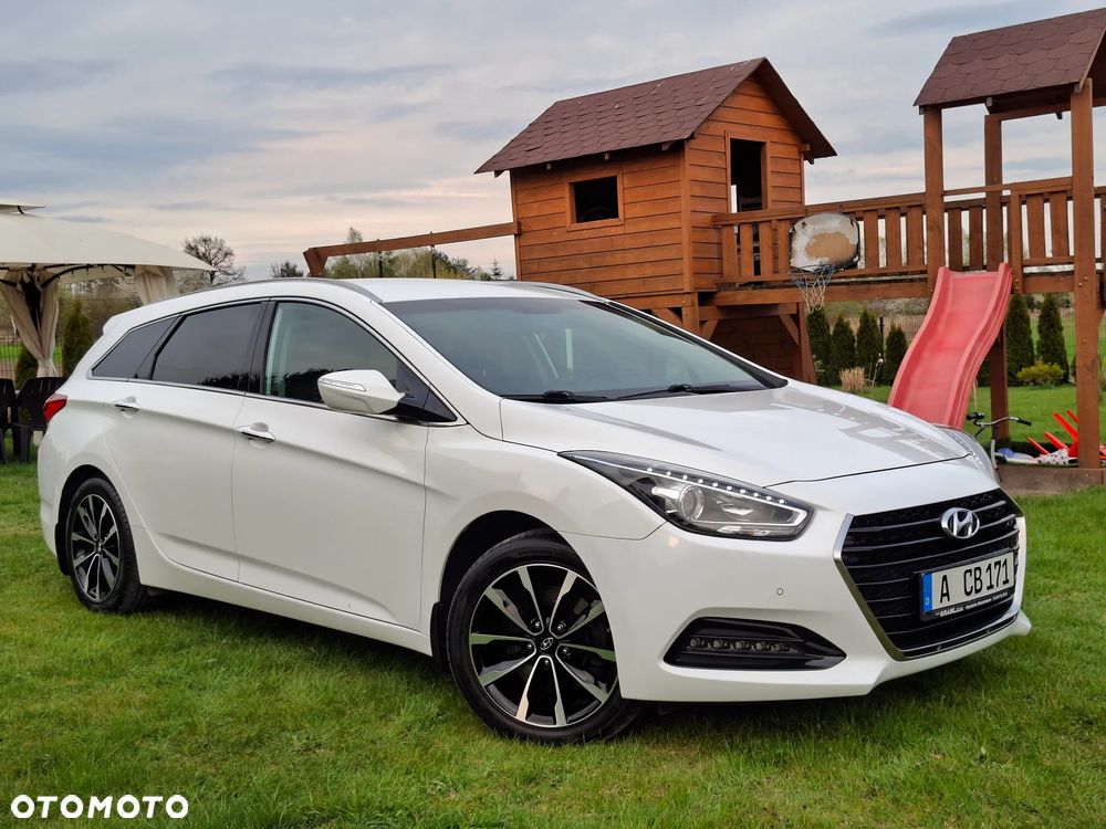 Hyundai i40 Kombi 1.7 CRDi Premium - 2