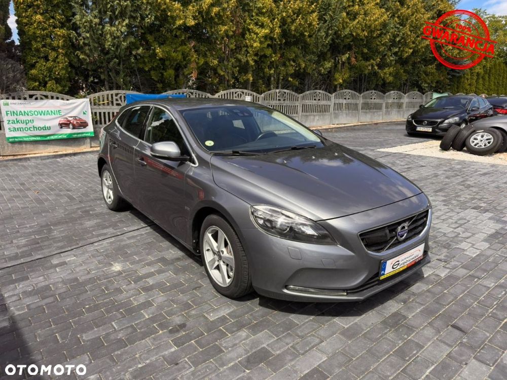Volvo V40 - 15