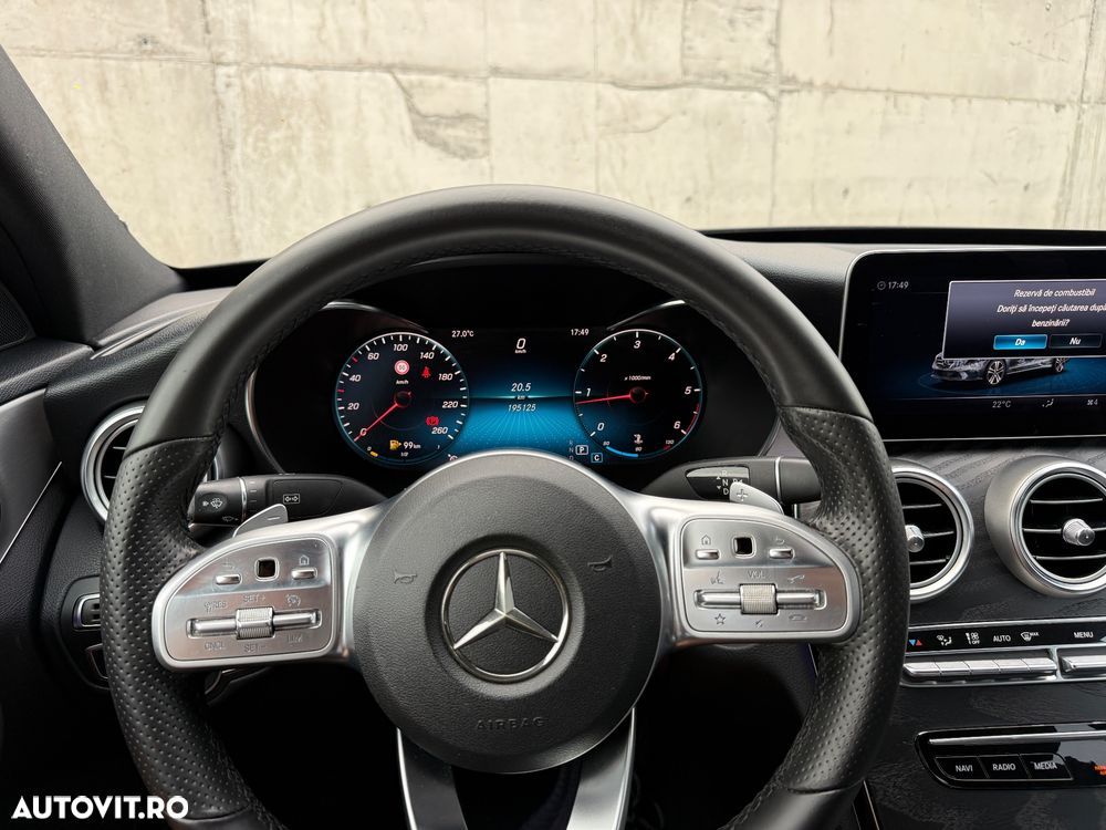 Mercedes-Benz C 220 d 4Matic 9G-TRONIC AMG Line - 13