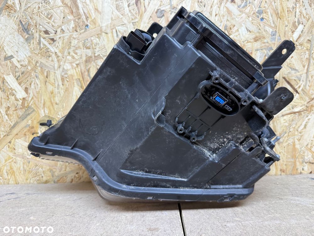 LAMPA PRAWA XENON OPEL ANTARA LIFT - 6